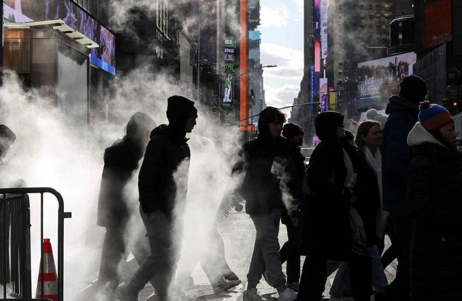Polar vortex collapse set to push Arctic air into the United States and Europe