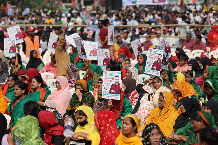 Bangladesh : mobilisation féminine à Dacca avant les élections législatives
