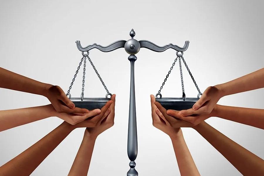 دور الإسلام في تحقيق العدالة الإجتماعية