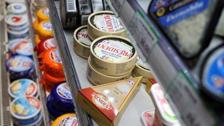 China lowers anti-subsidy tariffs on European dairy imports