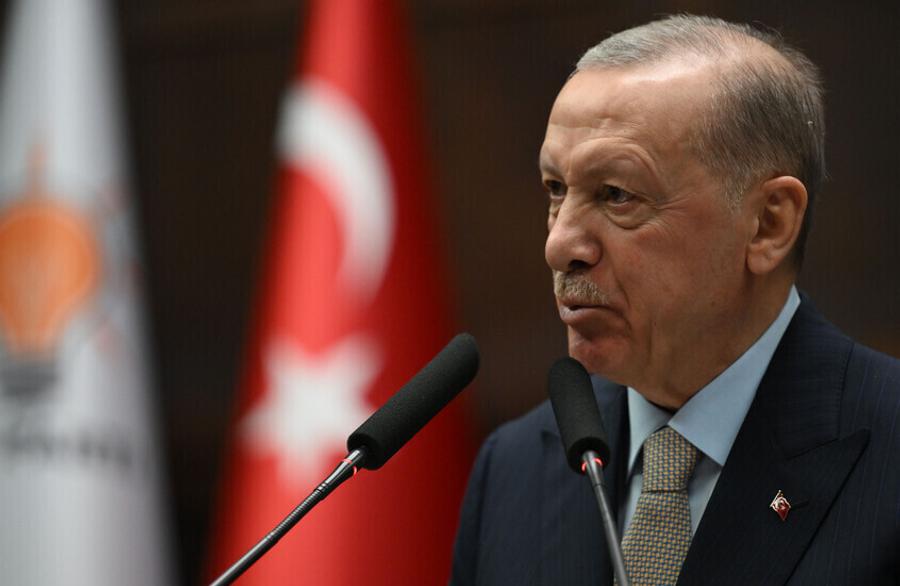 Erdoğan, İçişleri ve Adalet Bakanlarının istifalarını kabul etti