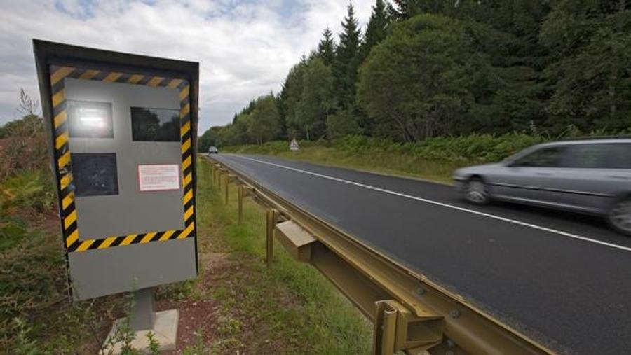 Radar polémico en la frontera italiana: Ventimiglia condenada por procedimiento abusivo