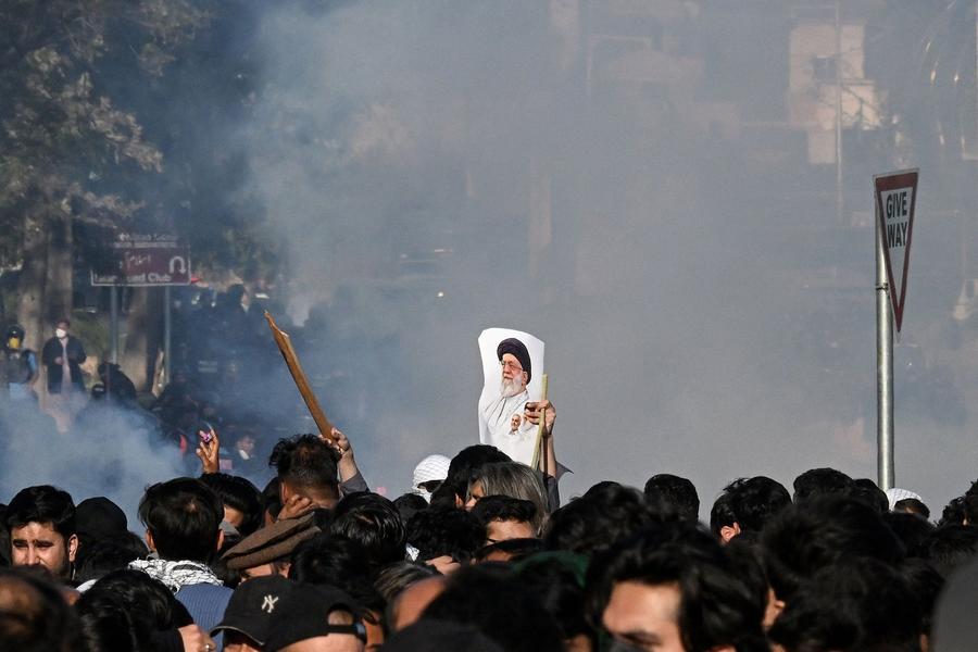 Conflit en Iran : Huit militaires tués dans des frappes dans l’ouest du pays