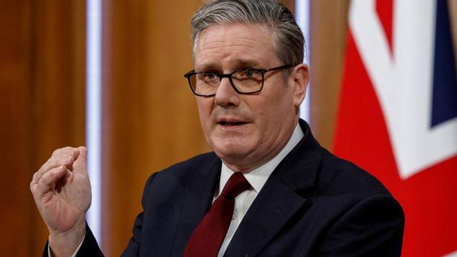 Starmer condemns ‘deeply shocking’ antisemitic attack on ambulance service in London