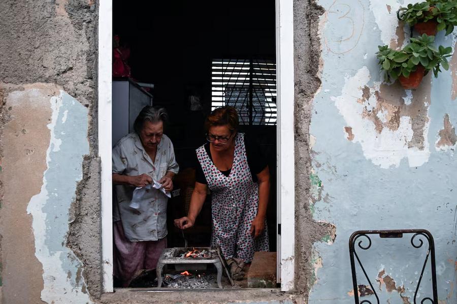 Cuba begins recovery after second nationwide power grid collapse in a week