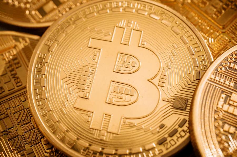 Bitcoin tops $71,000, outperforming gold and stocks since Iran conflict began
