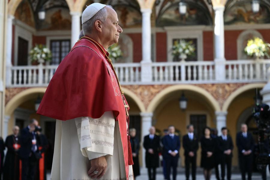 Pope leon xiv begins brief visit to Monaco alongside Prince Albert II