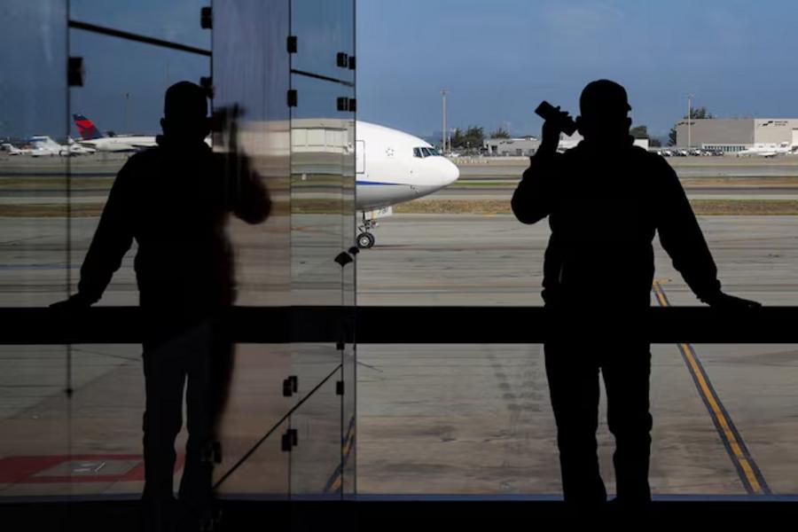 FAA imposes new landing restrictions at San Francisco Airport