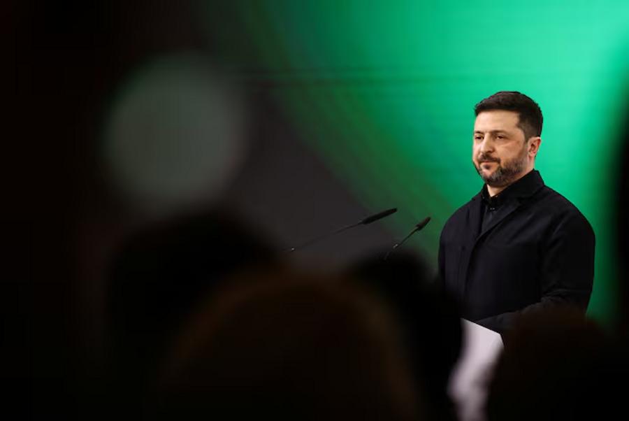 Ukraine’s President Zelensky arrives in Jordan to strengthen Gulf ties