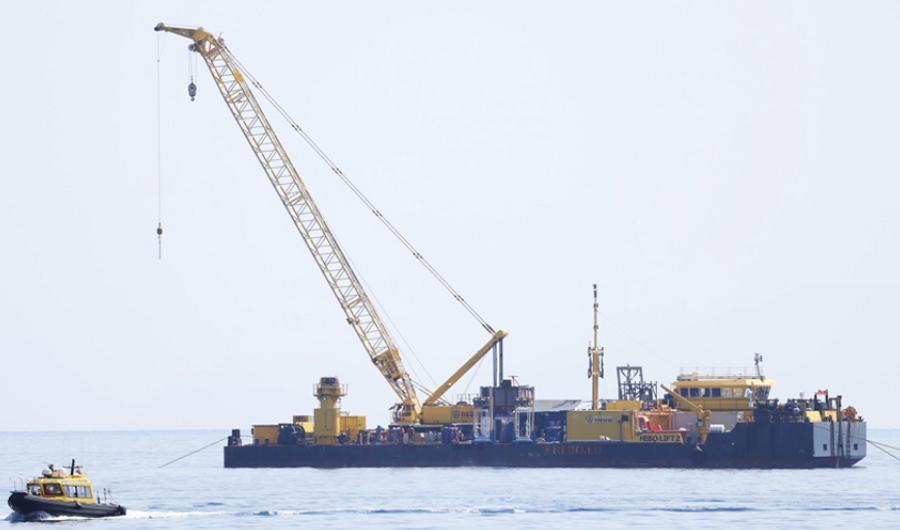 英国准备向霍尔木兹海峡部署扫雷舰