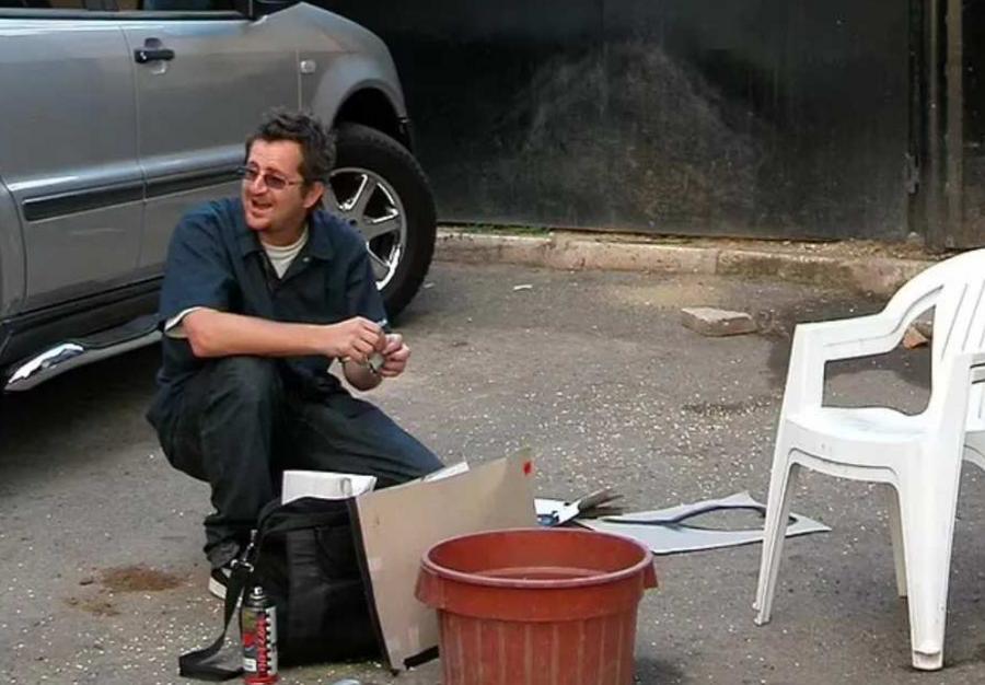 Reuters investigation identifies Banksy as Bristol native Robin Gunningham