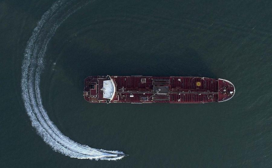 Oil prices rebound above $100 as Hormuz concerns persist