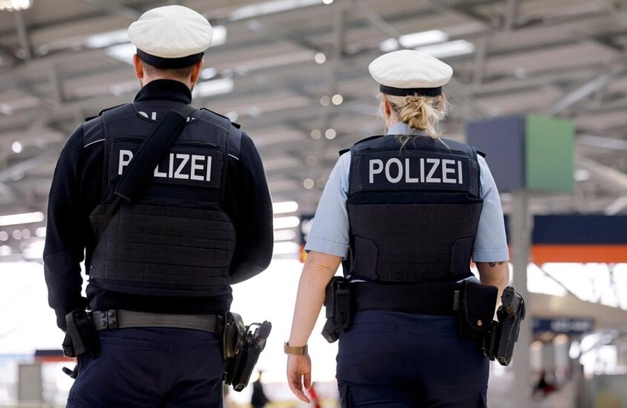 Deutschland stattet seine Polizei mit neuen digitalen Werkzeugen zur Terrorismusbekämpfung aus
