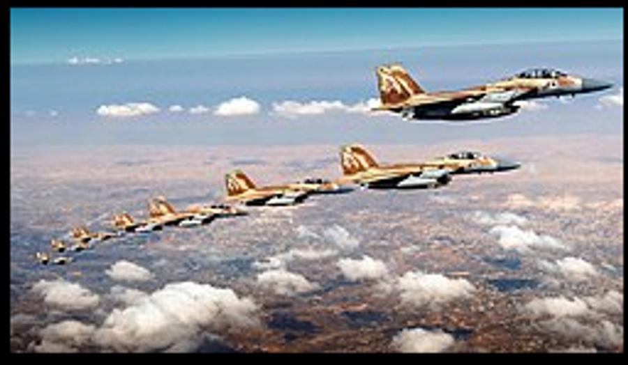 اسرائیل دو جنگنده ایرانی را در فرودگاه تبریز هدف قرار داد