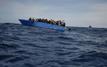 Migration vers l’Europe : recul des départs depuis le Maroc et mutation des routes migratoires