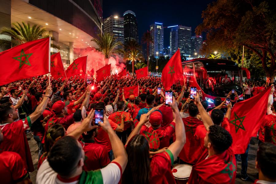 Les supporters marocains enflamment Houston avant le choc face au Canada