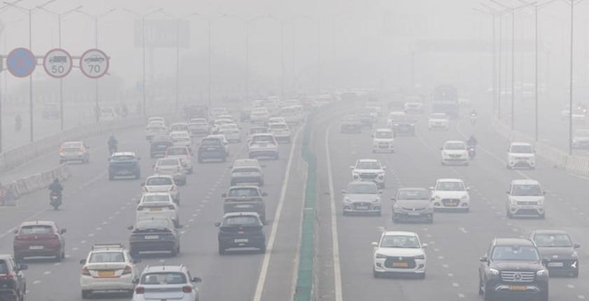 Delhi introduce misure permanenti anti-inquinamento invernale per combattere l'aria tossica