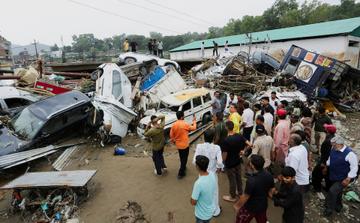 Inundaciones mortales por monzones y deslizamientos de tierra causan al menos 25 muertes en el norte de India