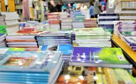 وزارة التعليم تمنع المدارس الخاصة من بيع الكتب المدرسية