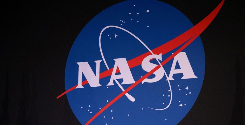 NASA says Artemis III remains on track despite Blue Origin setback