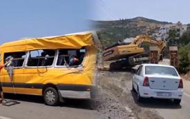 Three killed after excavator overturns onto minibus near Tetouan