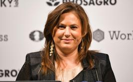 Líder da oposição húngara propõe a lenda do xadrez Judit Polgar para a presidência