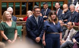 Andy Burnham devient Premier ministre britannique : les grands défis qui l’attendent