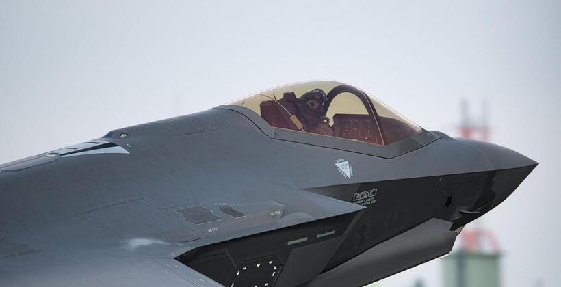 EUA enviam caças F-35 para o Oriente Médio em meio a tensões crescentes com o Irã