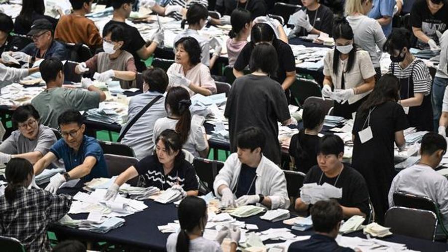 韩国选举委员会因涉嫌操纵投票率数据而被搜查