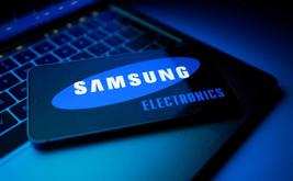 Samsung amplia la gamma di smartphone pieghevoli mentre i costi dei chip aumentano i prezzi