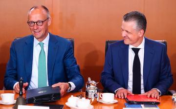 I conservatori tedeschi nominano l'alleato di Merz, Thorsten Frei, per guidare il blocco parlamentare