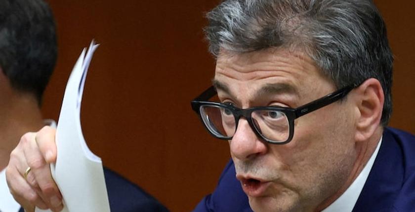 Italien bestätigt neue Steuer auf niedrigwertige Pakete wird zu EU-Importabgabe hinzugefügt