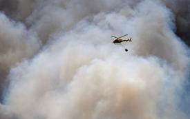 Incendies en France : près de 98.000 hectares ravagés, un bilan inédit depuis le début de l’année
