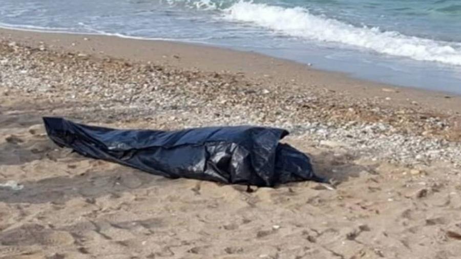 انتشال جثث مهاجرين قبالة سواحل الداخلة