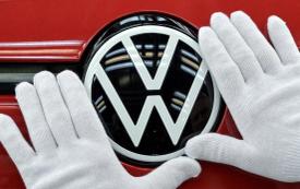 Volkswagen reporta una fuerte caída en sus ganancias debido a la debilidad en China y costos extraordinarios