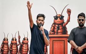 Le « Cockroach Janta Party » devient le symbole de la colère de la jeunesse indienne