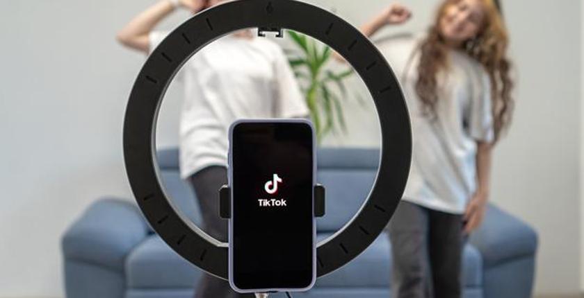EU-Kommission wirft TikTok vor, Minderjährige nicht ausreichend zu schützen
