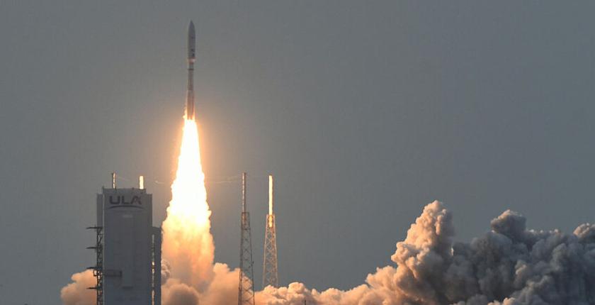 Space Data Center Plans by Musk and Bezos Spark Environmental Warnings Over Stratospheric Pollution