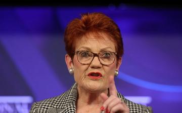 Tribunal australiano mantém decisão contra Pauline Hanson em caso de discriminação de senadora muçulmana