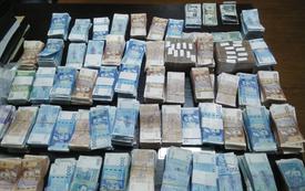حجز 200 مليون سنتيم داخل حافلة بأمسكرود