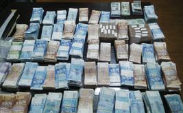 حجز 200 مليون سنتيم داخل حافلة بأمسكرود