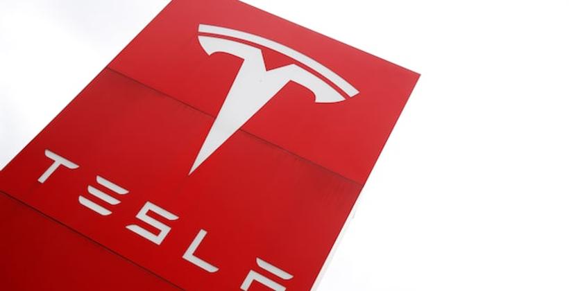 Tesla reativa processo judicial no Reino Unido sobre termos de licenciamento de 5G para veículos conectados
