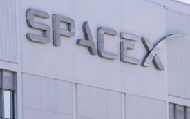 SpaceX shares continue to slide ahead of quarterly results