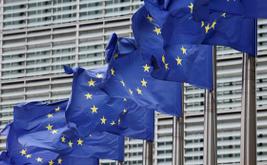 La Unión Europea introduce etiquetas obligatorias para el contenido generado por IA bajo la Ley de IA