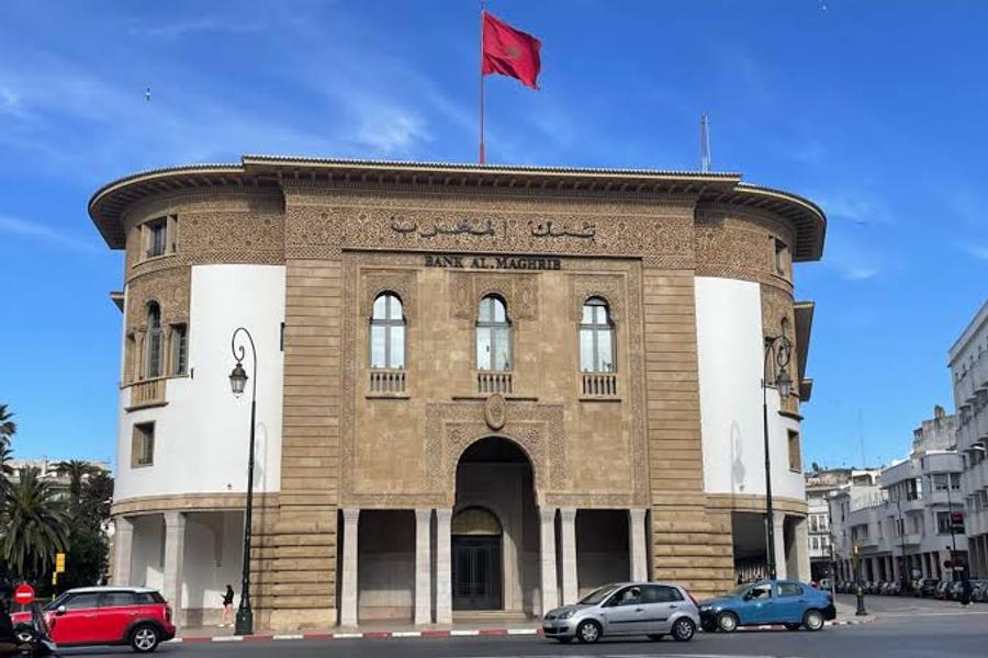 بنك المغرب يكشف نسبة القروض الممنوحة للأسر والمقاولات