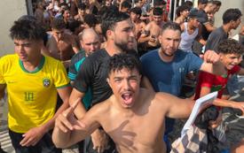 Centenas de migrantes quebram controles de segurança em Ceuta em meio à pressão renovada na fronteira