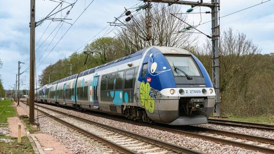 SNCF strike disrupts train services in normandy through August 2