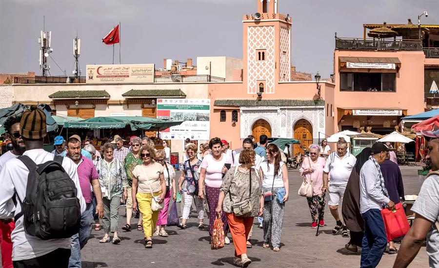 عائدات السياحة بالمملكة تقارب 65 مليار درهم
