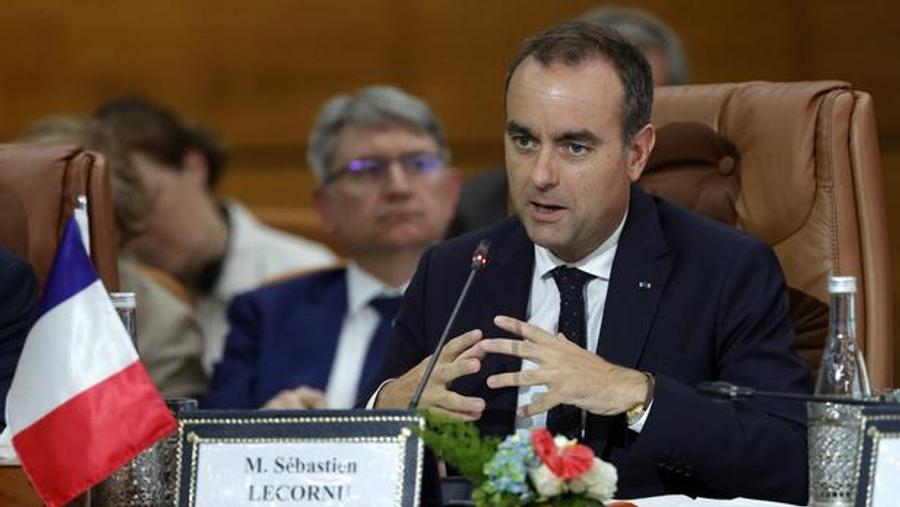 Sébastien Lecornu, tarım acil durum yasasını savunuyor