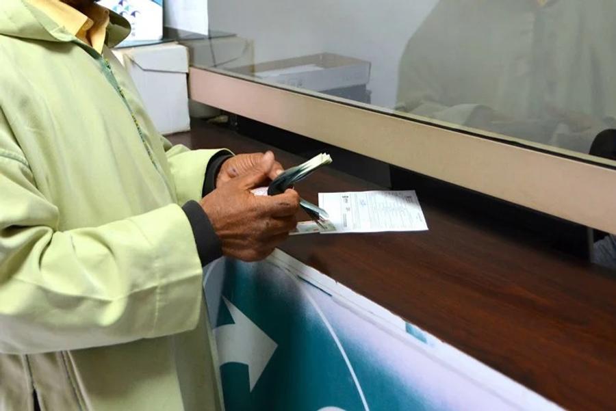 الحكومة تغير فلسفة الدعم الاجتماعي المباشر